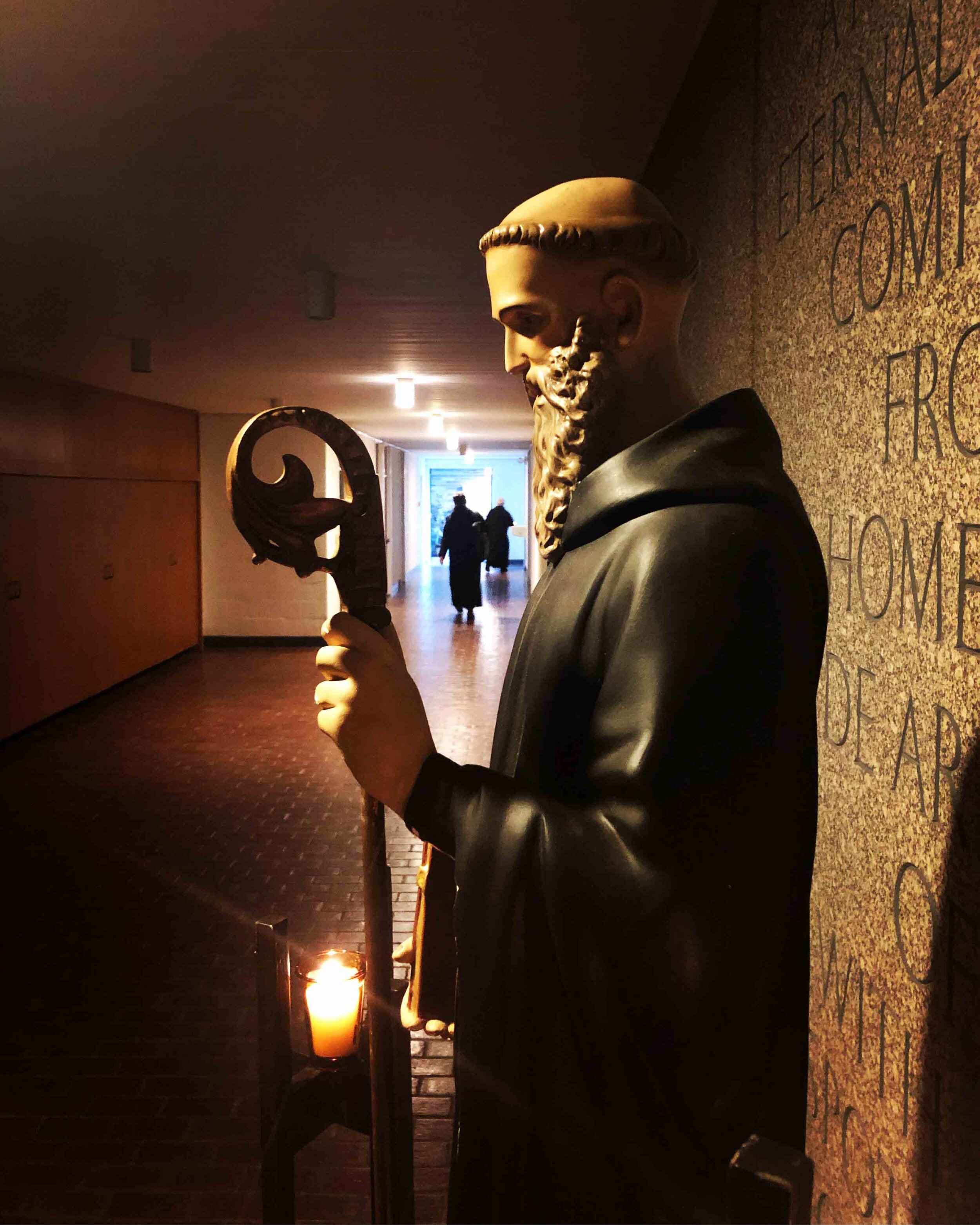st beneBenedict statue.jpg